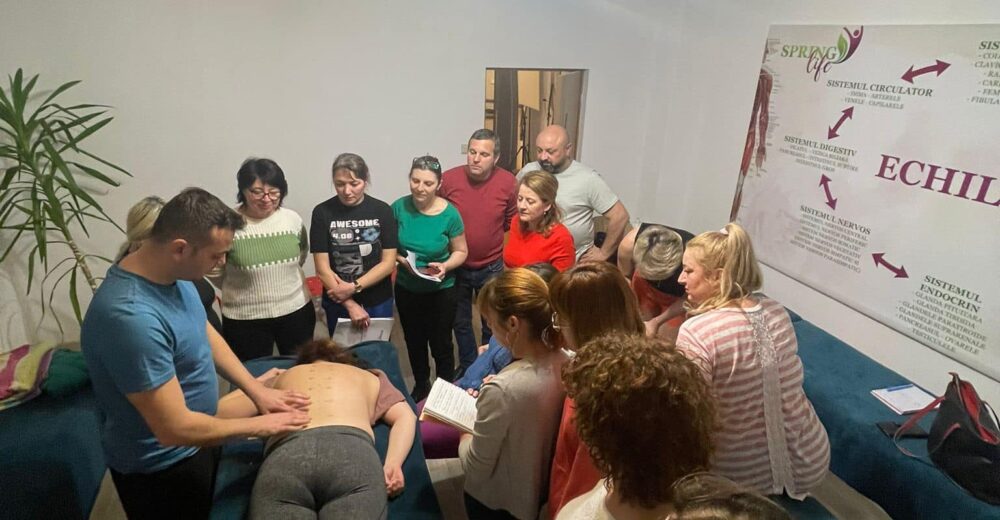Terapia Bowen pentru durerea sciatică: o abordare blândă pentru o durere intensă
